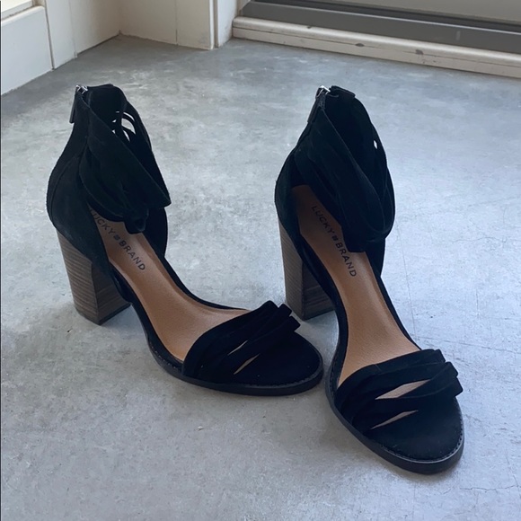 lucky brand black heels
